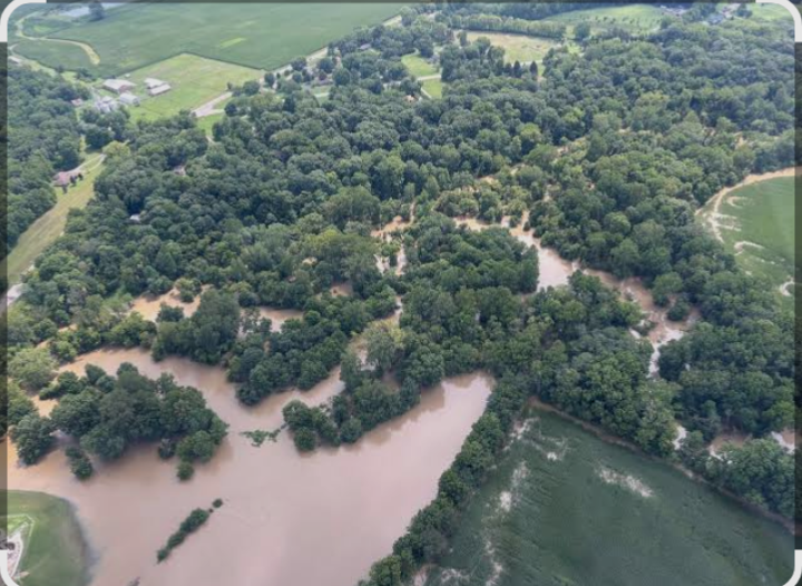 Urgence Inondations en Indiana : le Gouverneur Demande de l'Aide Fédérale