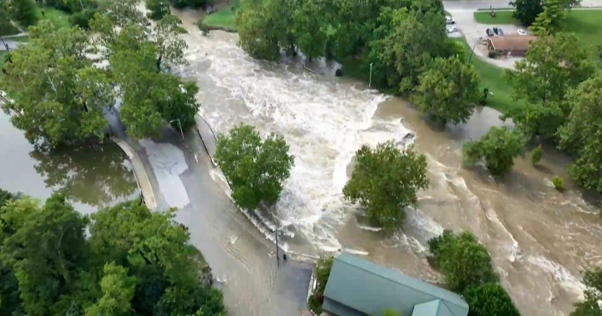 Histórica inundación en Indiana rompe récord de 113 años, docenas rescatadas