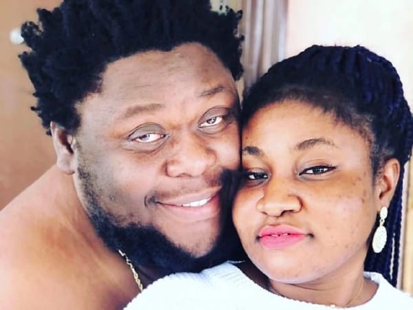 La esposa del actor ghanés Oteele amenaza con exponer más secretos tras video filtrado