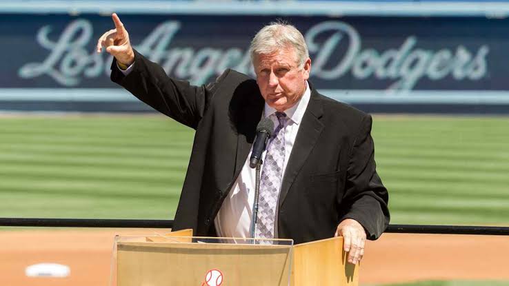 L'icône de la MLB Tommy John décède à 83 ans