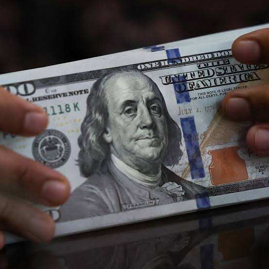 Dollar feeble as rate hike bets dwindle, Iran war worries jolt bonds