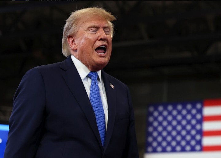 La aprobación de Trump se desploma al 33% en medio de las repercusiones de la guerra en Irán