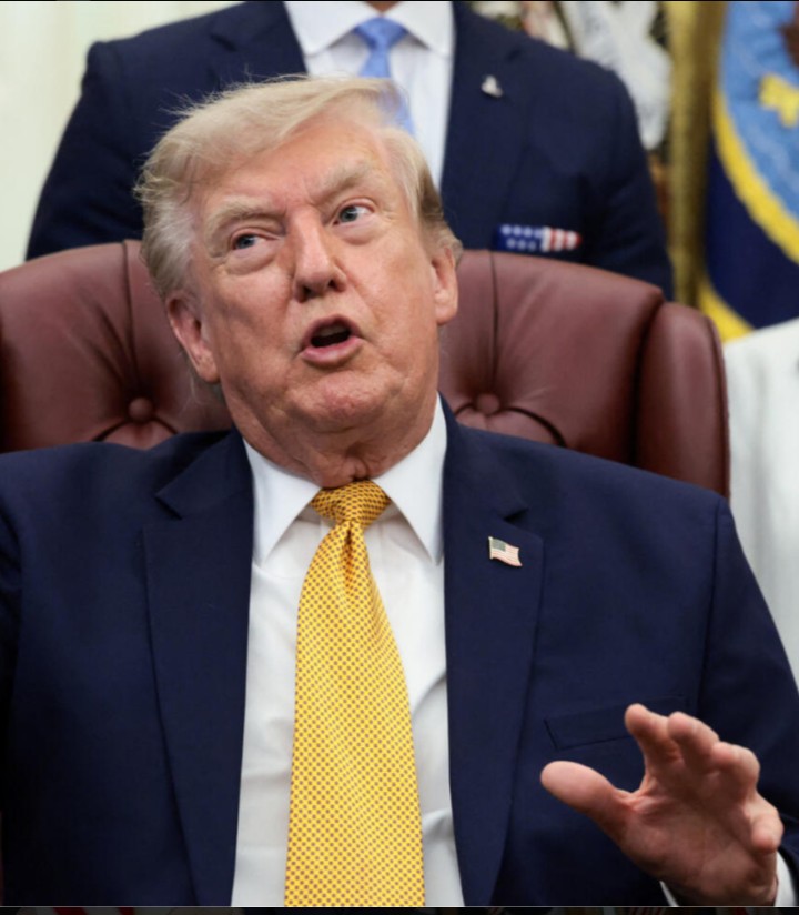 Trump declara el Estrecho de Ormuz "Nuevo Territorio de EE. UU."