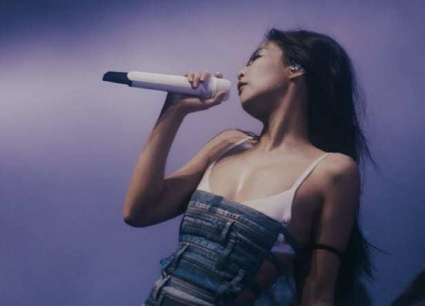 Jennie AI Deepfake Scandal & Stage Meltdown