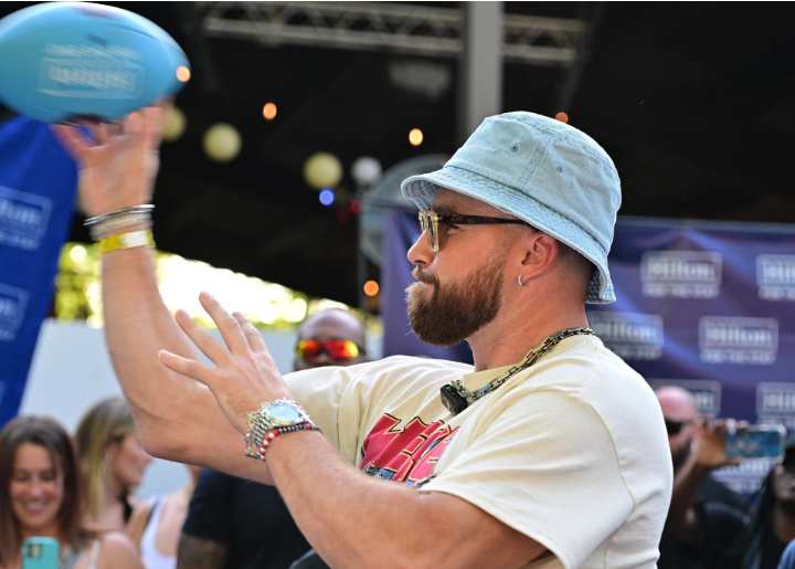 Travis Kelce Launches New NIL Venture Tekta with Publicis Sports