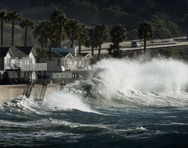 NOAA Warns Historic Super El Niño Threatens US Coastlines and Extreme Weather