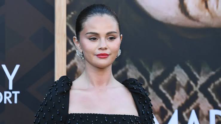 Selena Gomez et sa mère poursuivies pour l'effondrement secret de la société de santé mentale Wondermind