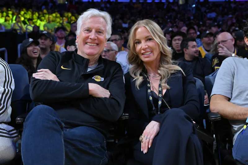 Los Angeles Lakers Sold for $12.5 Billion; Buss Family Era Ends
