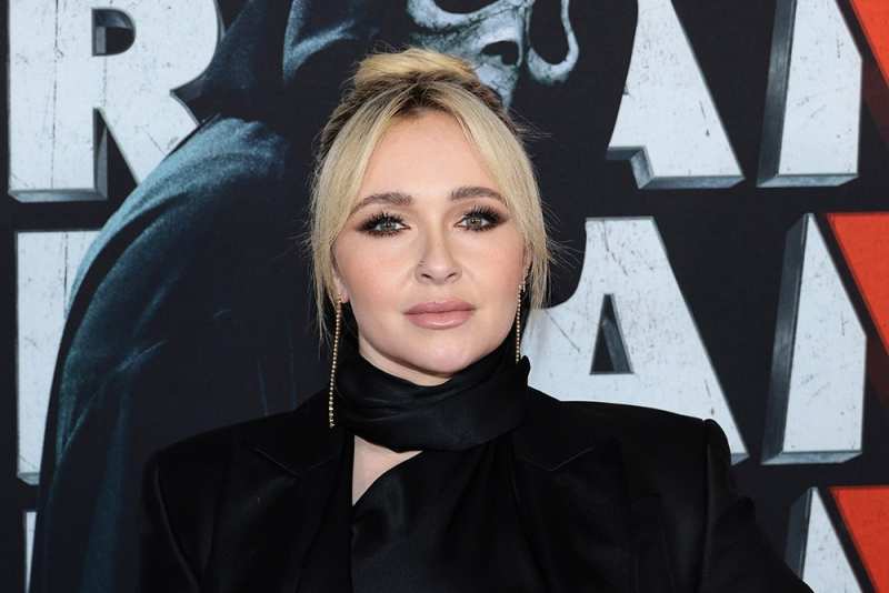 El exnovio de Hayden Panettiere estaba dormido mientras ella moría, la policía investiga posible homicidio