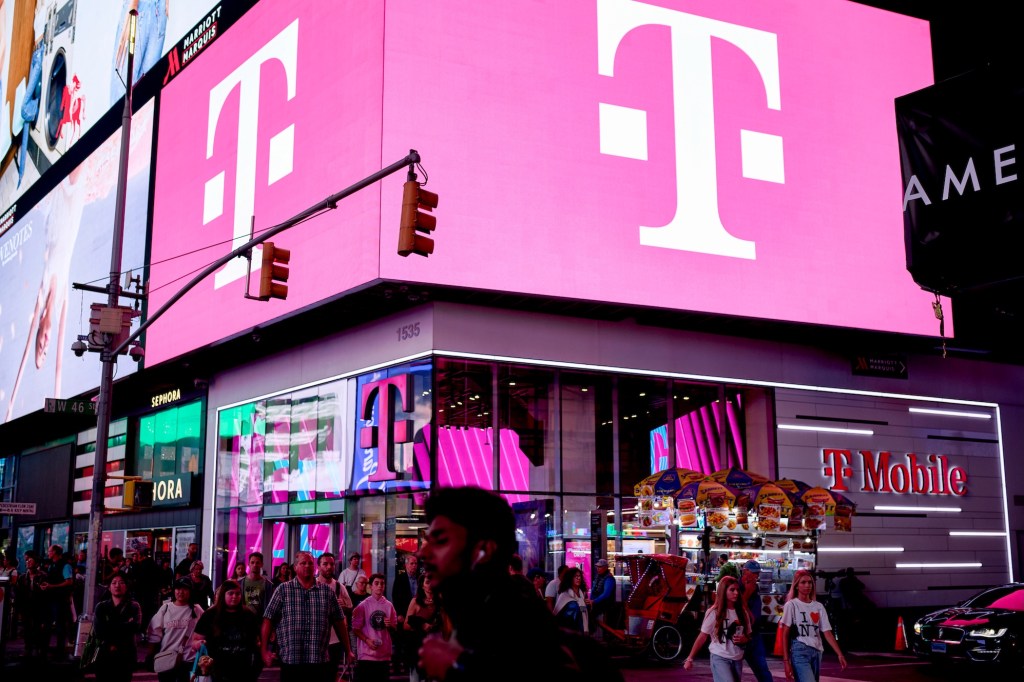 T-Mobile coupe un câble réseau pour arrêter les pirates informatiques soutenus par l'État chinois