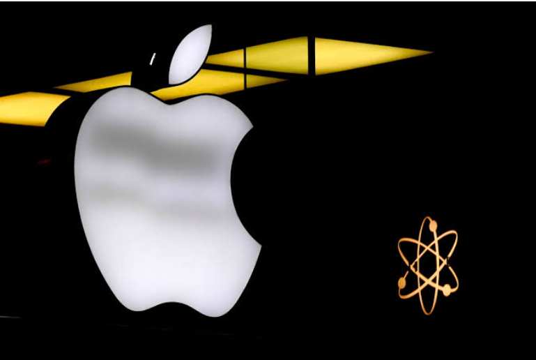 Apple Abruptly Axes 200+ Jobs In Vision Pro and Siri Shakeup