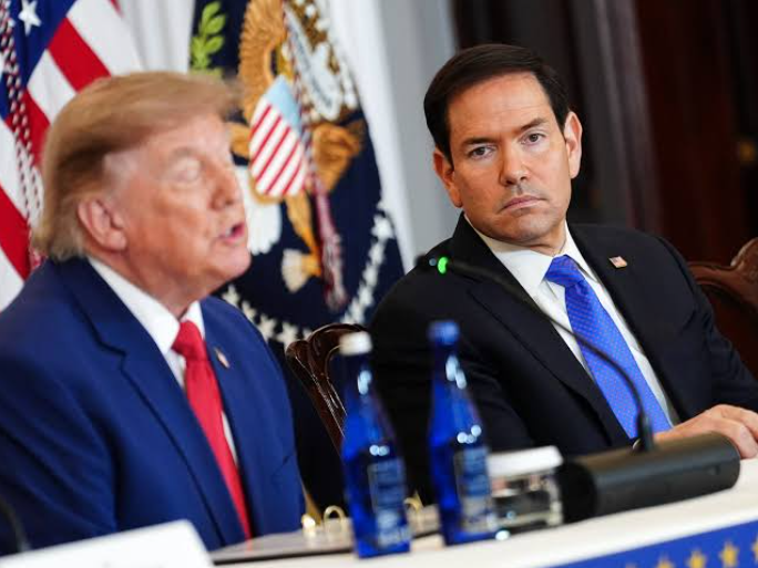 Un juge fédéral annule l'interdiction de visa de Trump visant 75 pays