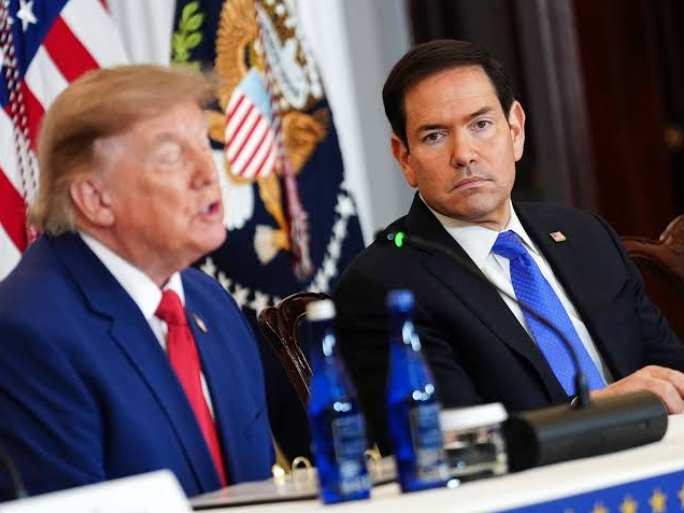 Juez Federal Anula Prohibición de Visas de Trump a 75 Países