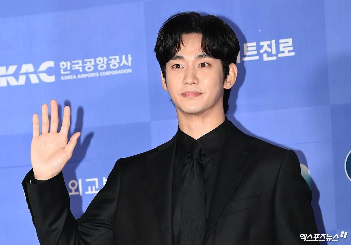 Kim Soo-Hyun's Polarizing Comeback Sparks Outrage