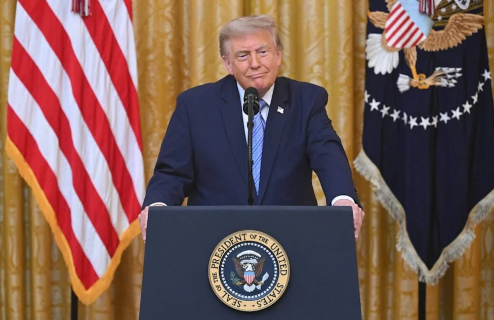 Exode du personnel de la Maison Blanche s'intensifie alors que Trump est confronté à la guerre en Iran et à l'incertitude des élections de mi-mandat