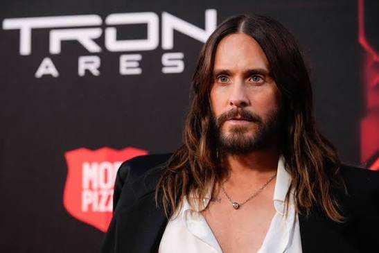 Jared Leto visto en público por primera vez en medio de acusaciones de agresión sexual