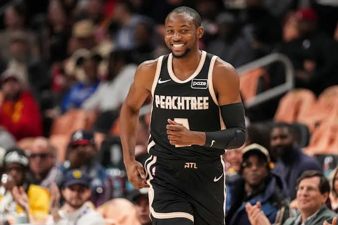 Lakers y Hawks, supuestamente en conversaciones de traspaso por Jonathan Kuminga