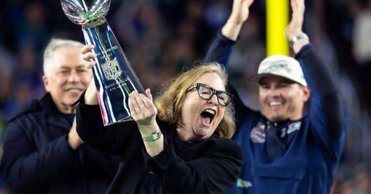 Les propriétaires de la NFL votent sur la vente record des Seattle Seahawks à 9,6 milliards de dollars à Atlanta