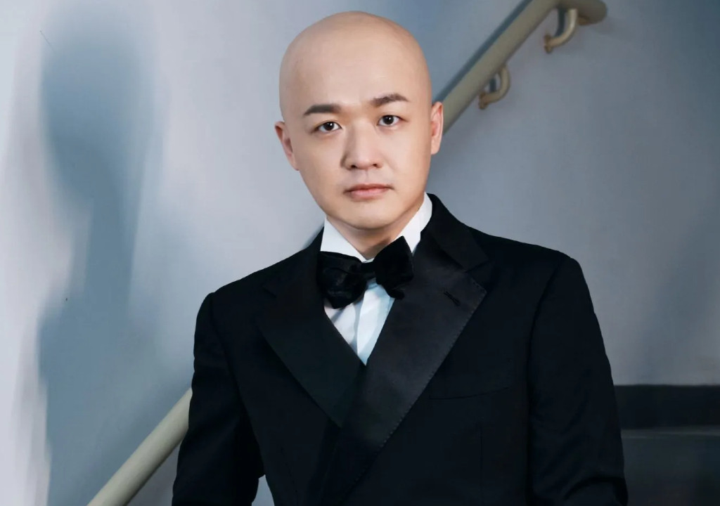 Actor Bao Bei'er in Hotel Scandal: Married Star's 7-Hour Late-Night Encounter