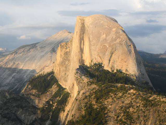 La Administración Trump Busca Privatizar Partes del Parque Nacional Yosemite