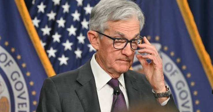 La Reserva Federal advierte de inflación persistente y del aumento de los costos de los centros de datos de IA