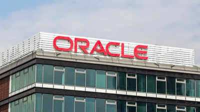 Despidos Globales de Oracle Afectan a Miles, Empleados Despedidos el Mismo Día
