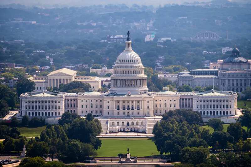 Los legisladores de la Cámara regresan a Washington con un proyecto de ley de financiación provisional en la cima de la lista de prioridades