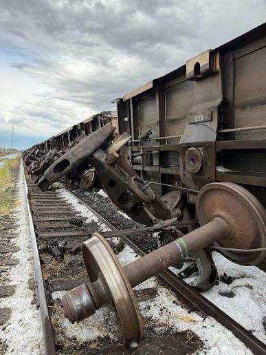 Une puissante tempête a renversé des trains et endommagé des maisons dans l'Utah