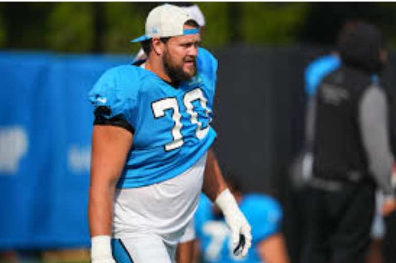 Les Panthers placent le joueur de ligne offensive Brady Christensen sur la liste des blessés