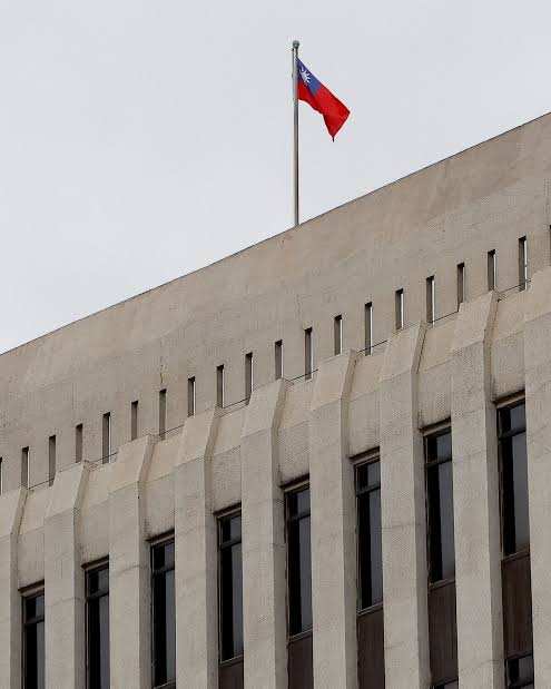 Taïwan annonce que ses entreprises prévoient d'investir 20 milliards de dollars supplémentaires aux États-Unis