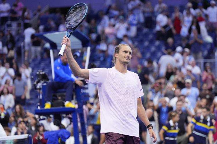 Alexander Zverev gagne en 5 sets, Coco Gauff lance sa quête d'un deuxième titre à l'US Open