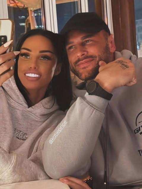 Katie Price divorce de Lee Andrews après avoir découvert que son portefeuille de cryptomonnaies ne contenait que 2,22 £