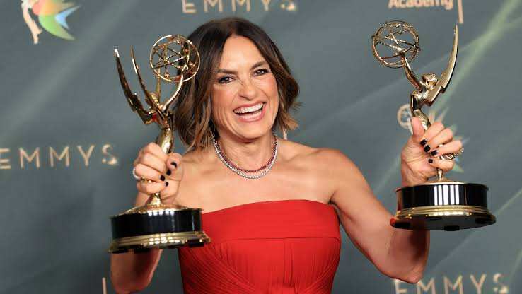 Early Emmys ceremony could bring many trophies for ‘The Pitt,’ ‘Hacks’ and ‘Pluribus’