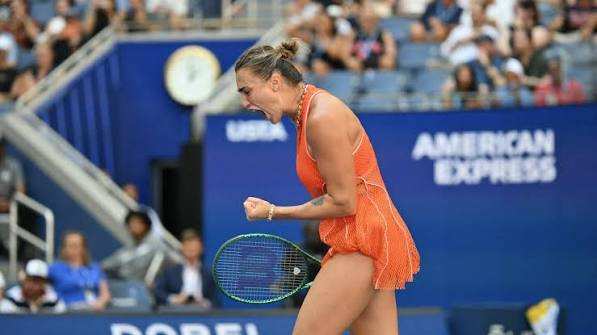 Aryna Sabalenka edges Linda Noskova to keep alive hopes of a 3rd straight US Open title