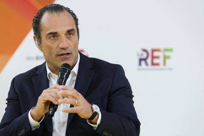Stellantis CEO highlights diverging US and global strategies