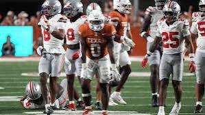 Qui sera le nouveau n°1 du classement du football universitaire ? Notre projection de classement.