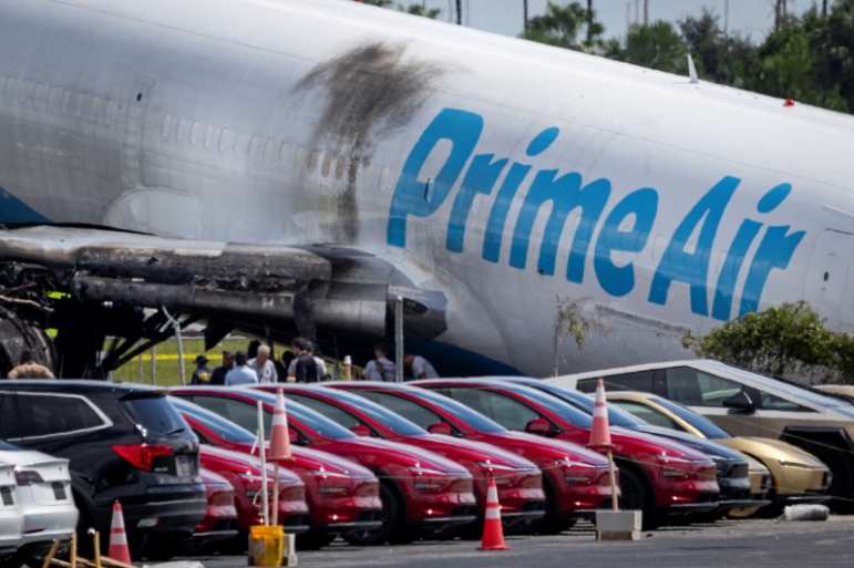 Amazon Pauses 21 Air Operations After Miami Crash