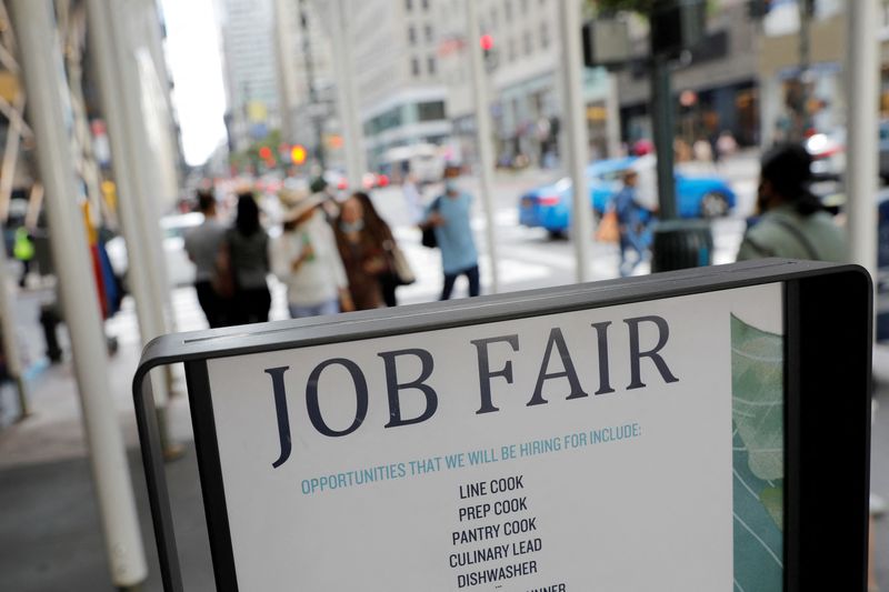 Jobless claims rise modestly; productivity surges recorded