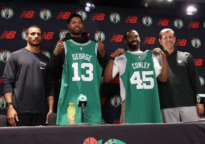 Paul George y Mike Conley Jr., dos piezas veteranas de la reestructuración de la temporada baja, presentados oficialmente como Celtics