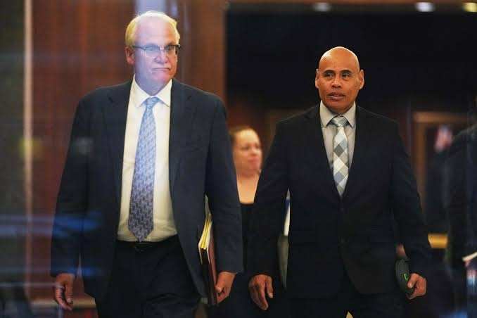 Oficial del ICE se declara no culpable de cargos por mentir al FBI sobre tiroteo no mortal en Minneapolis