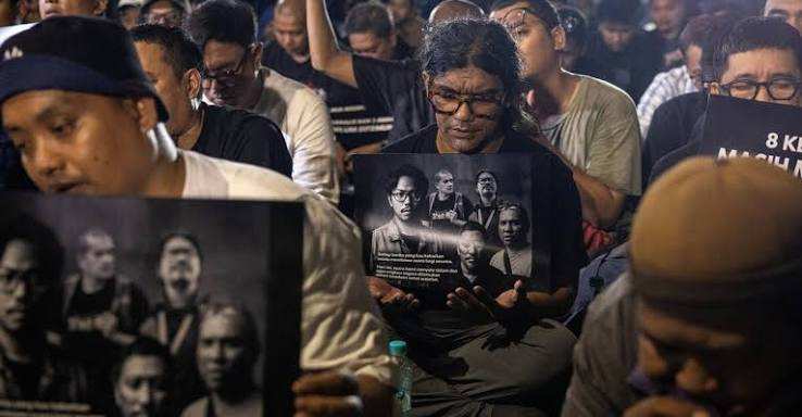 Indonesia calls off search for journalists missing while covering volcano eruption By Reuters
