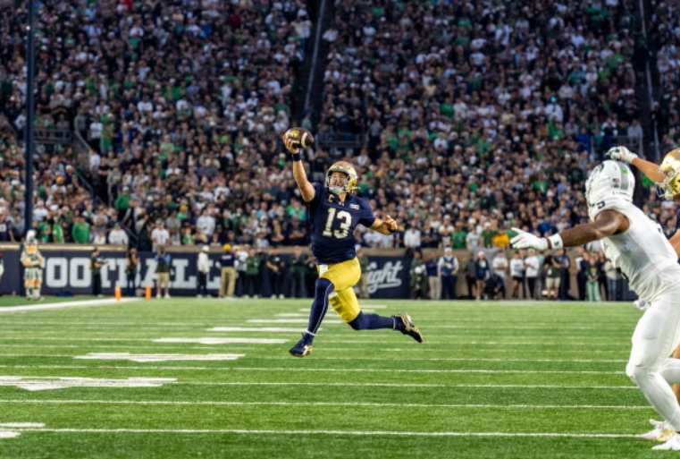 Notre Dame bat Michigan State 27-10