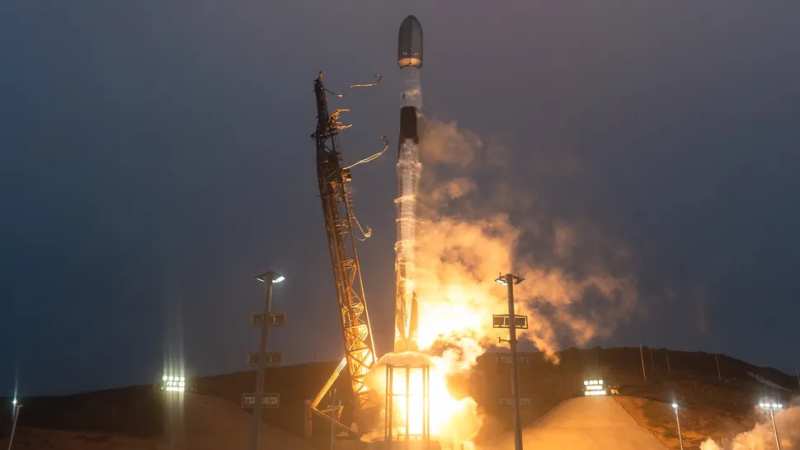 SpaceX 从加州使用猎鹰九号发射 27 颗星链卫星