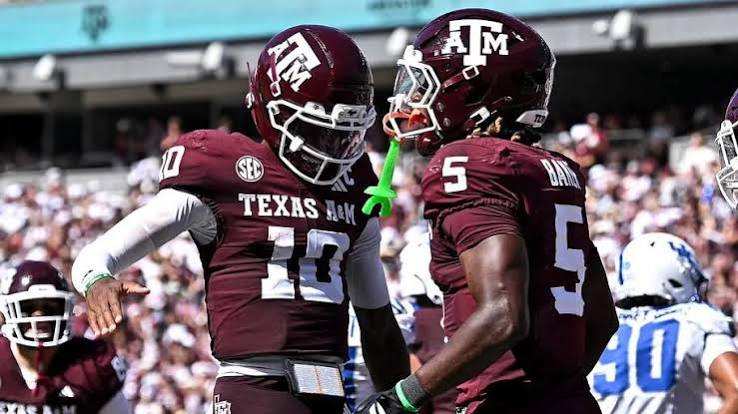 Texas A&M chute durement, Kentucky fait sensation