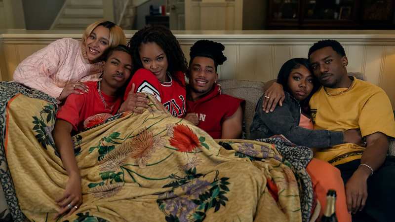 La suite de ‘A Different World’ peut-elle changer des vies comme la série originale ? Hillman est de retour en classe