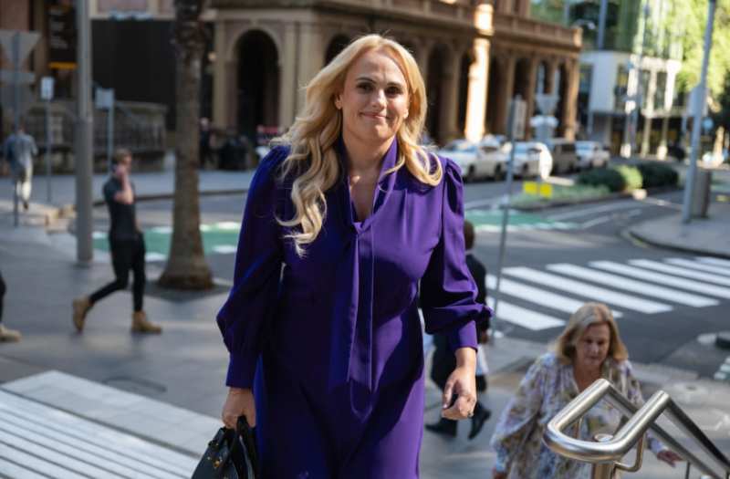 Rebel Wilson comparaît devant le tribunal de Sydney alors que des producteurs de films intentent un procès pour sabotage concernant "The Deb"