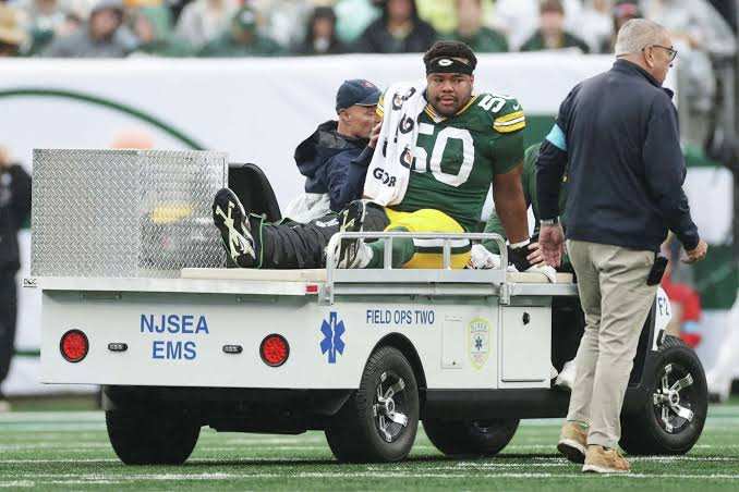 Zach Bako-Bewele des Packers s'attend à manquer le reste de la saison après s'être rompu le tendon rotulien