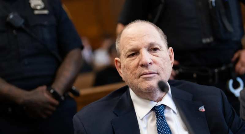 Harvey Weinstein fait face à une nouvelle sentence à New York pour une agression sexuelle de 2006