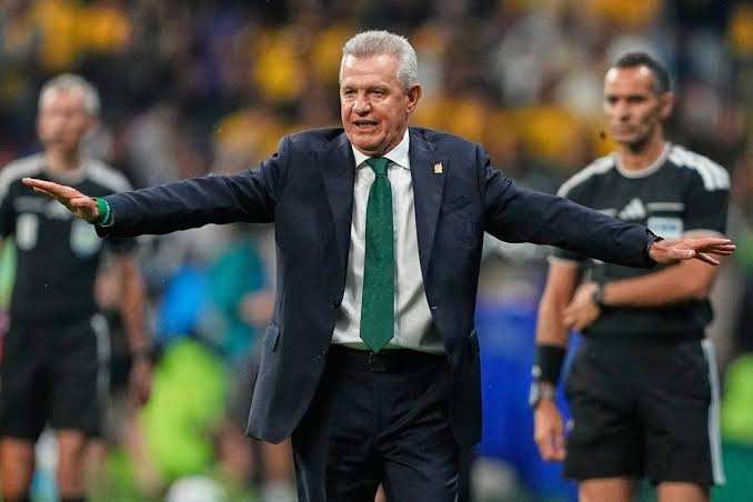 Nuevo entrenador del Valencia, Javier Aguirre, optimista a pesar de "mucho trabajo" para poner al equipo de nuevo en marcha