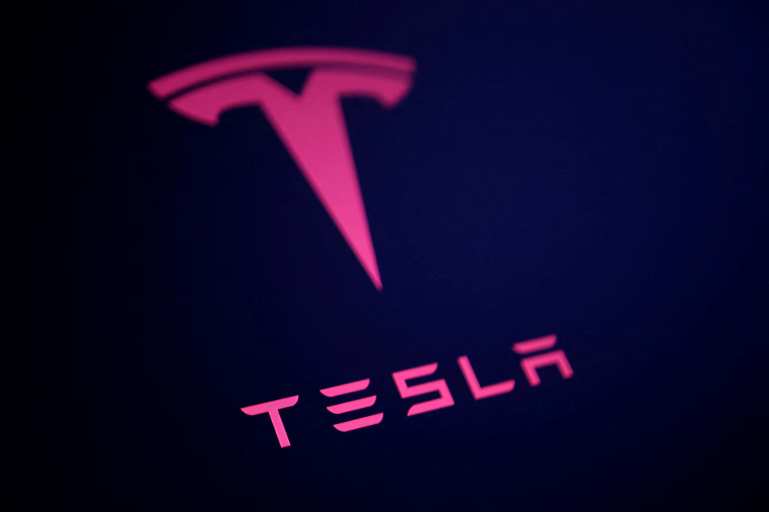 Tesla set to formally roll out Semi electric trucks at Nevada event
